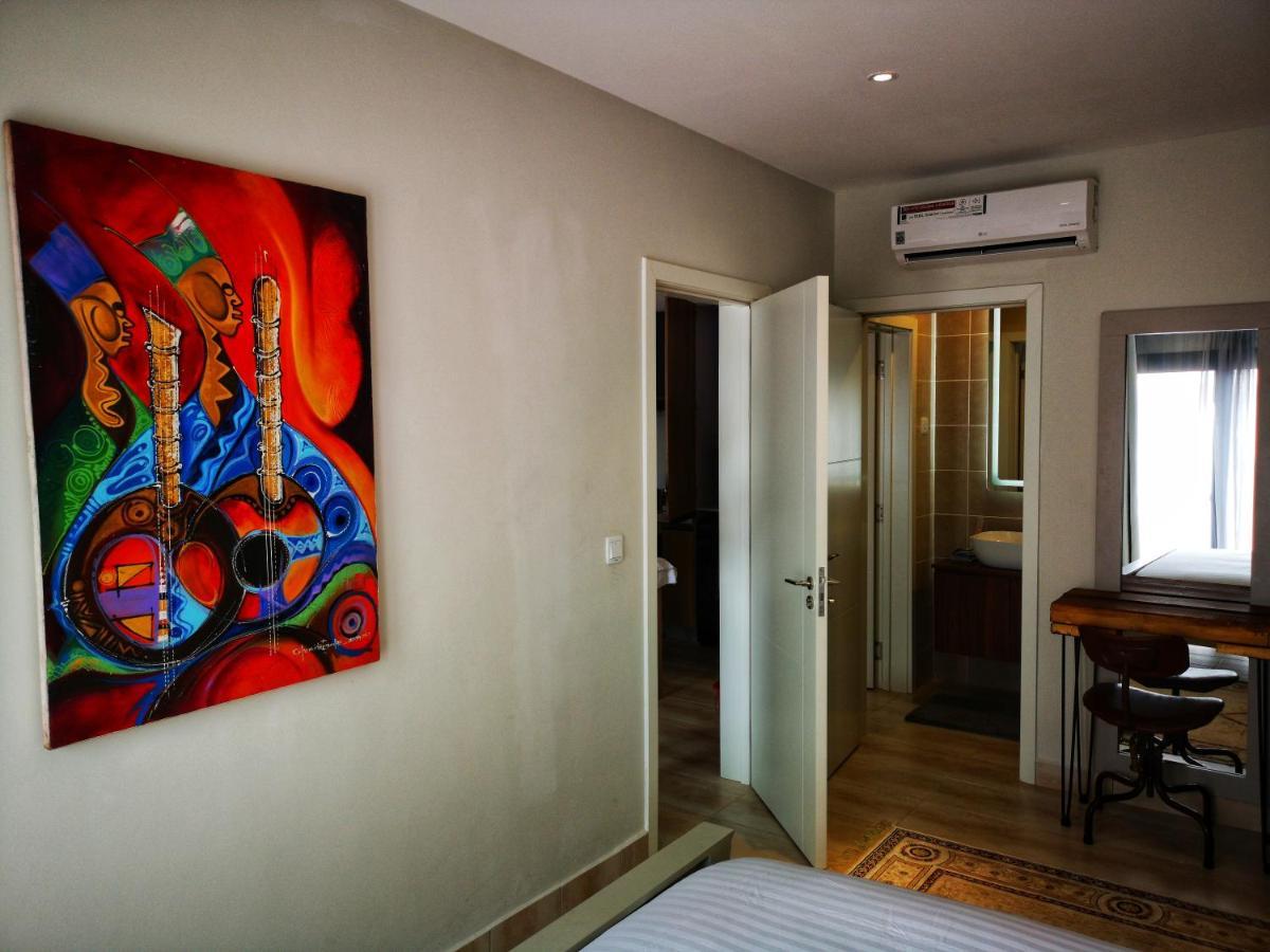 E14, Forest View Apartments, Deposit Required To Confirm Booking Kololi Exteriér fotografie